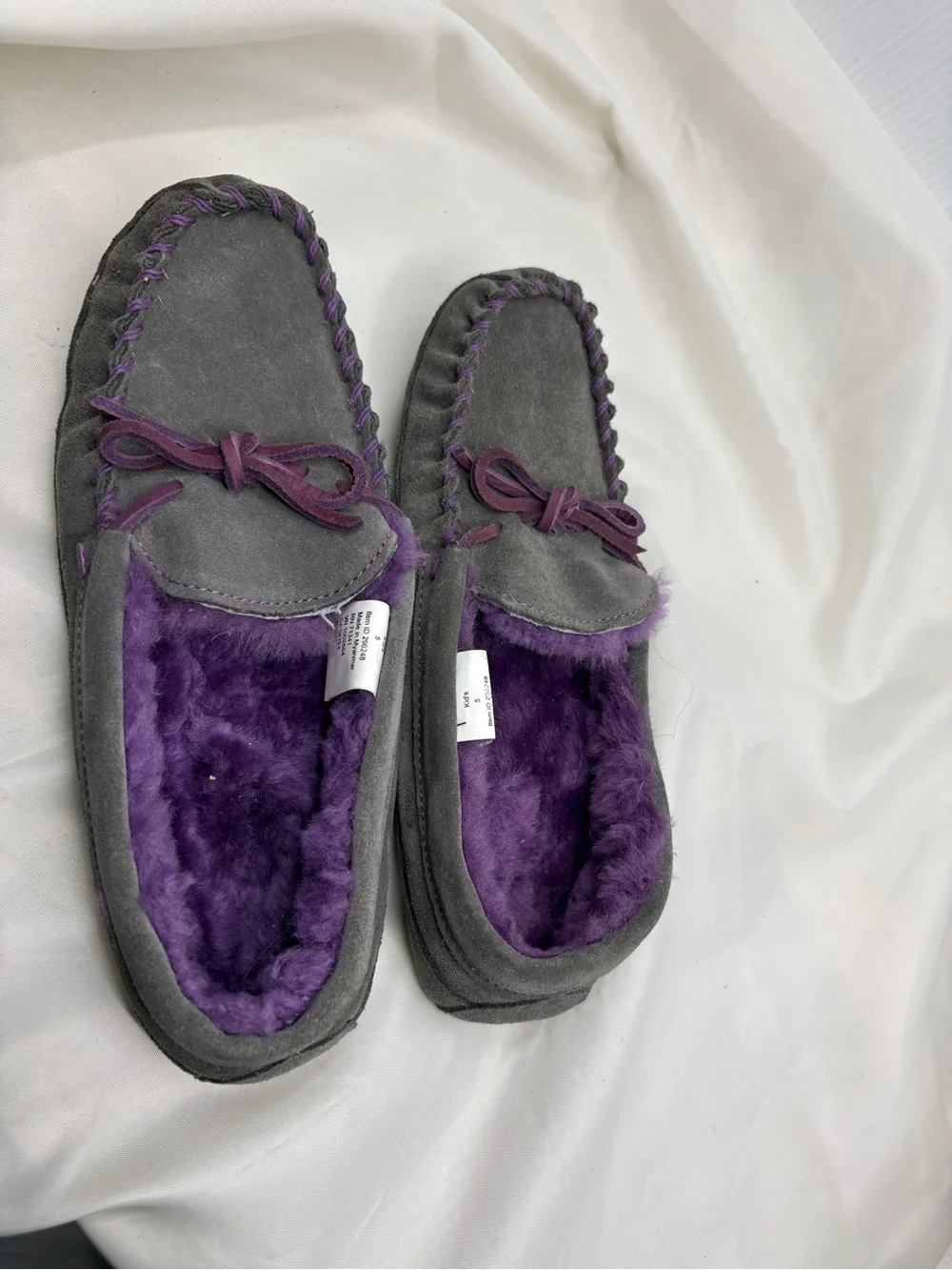 L.L.Bean Kids Size 5 Moccasin Slippers Gray Purple Suede Shearling Lined Cozy